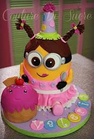pastel para  niña decorado de minion  sabor chocolate 500